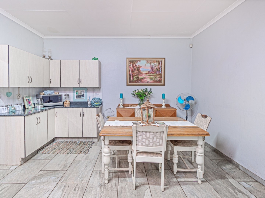 3 Bedroom Property for Sale in Melodie North West